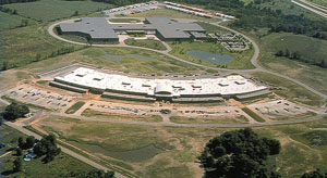 mil_aerl.jpg.jpg (22178 bytes)